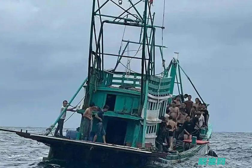 失蹤船只的去向：受害者乘坐的船只在暴風雨中神秘消失，至今下落不明。船只的殘骸或其他碎片從未被發現。 (失蹤的船)