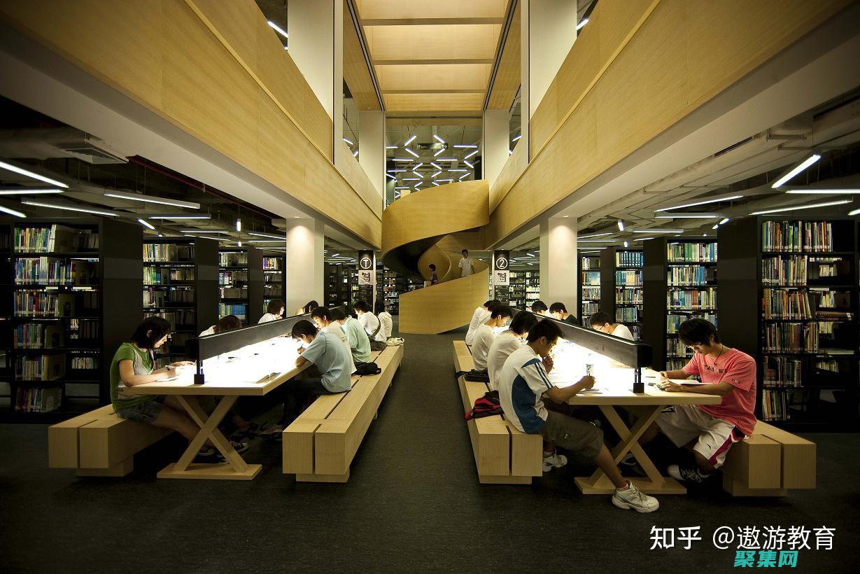 夜晚圖書館的隱藏陰影:校園靈異事件的探索之旅,揭開圖書館的秘密 (夜晚圖書館的故事)