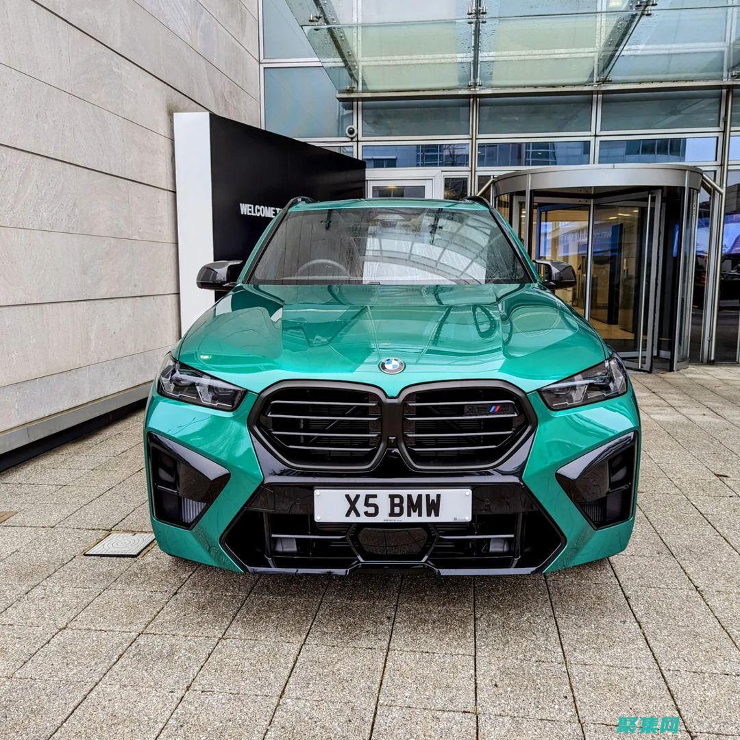 寶馬X5 M：售價(jià)超過(guò)10萬(wàn)美元，每年維護(hù)成本超過(guò)10,000美元。(寶馬x5m報(bào)價(jià)2024款價(jià)格及圖片)