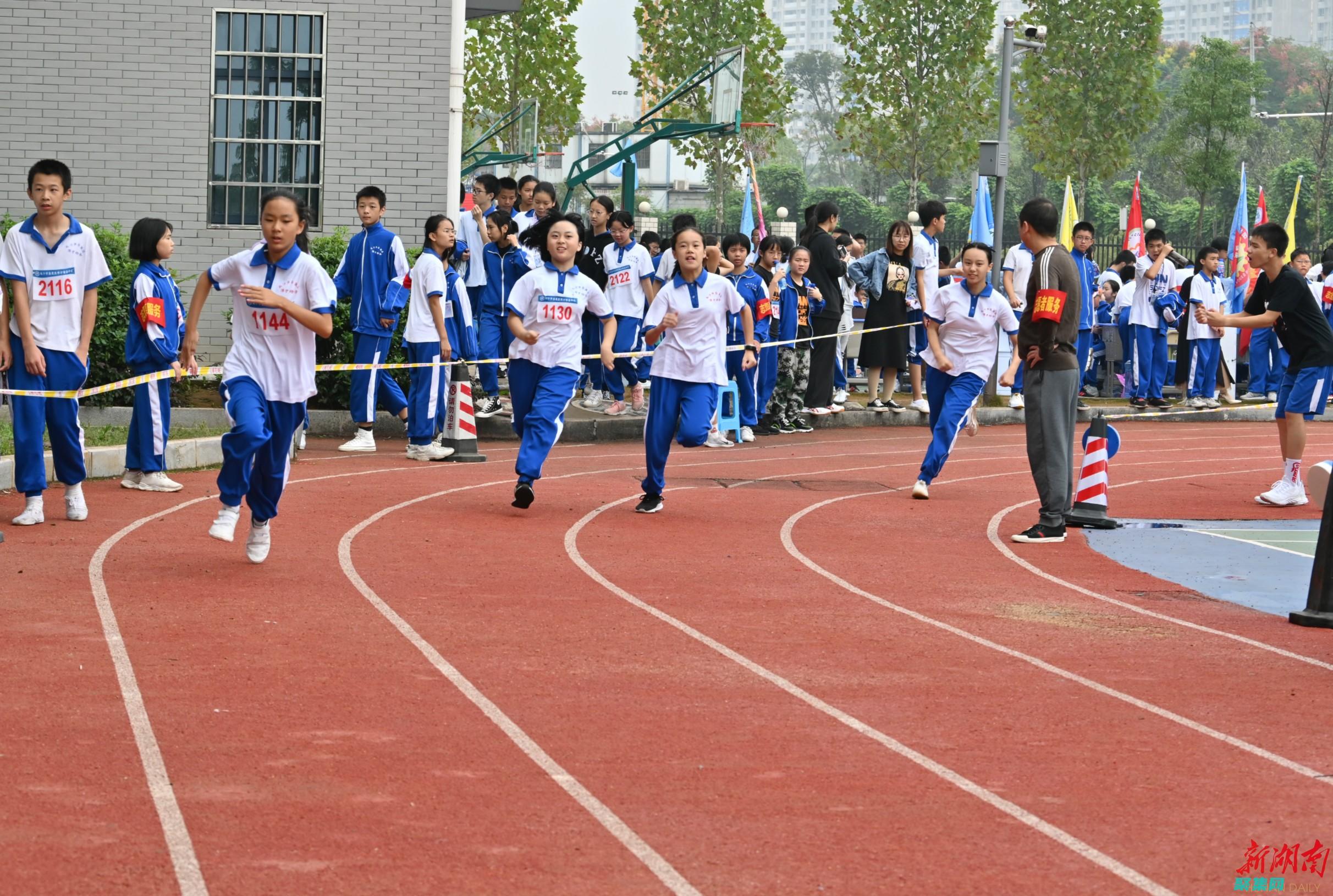優(yōu)化學(xué)生生命周期：深入探索我們的學(xué)生管理系統(tǒng)源代碼 (提升學(xué)生生命質(zhì)量)